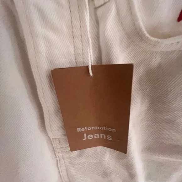 Reformation Hi Rise Wide Leg White Jeans with Stars NWT Size 24 - Picture 4 of 6